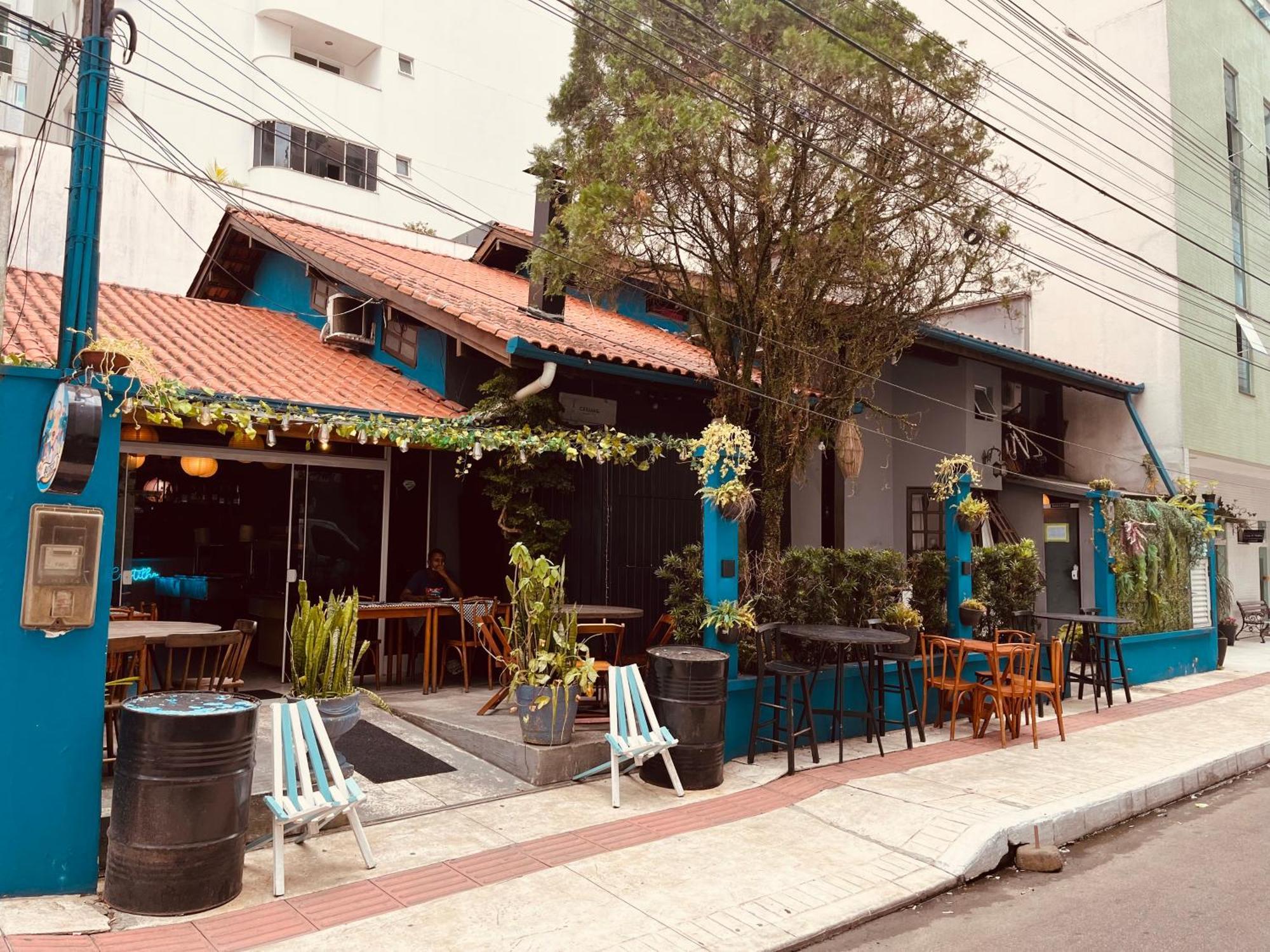 Homestay Nomades Club House Balneario Camboriu